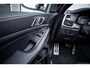 BMW X5 XDrive40i M-Sport*Pano*4-wielbesturing*H&K*Luchtvering*Trekhaak*NL-auto*Dealer-onderhouden