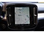 Volvo XC40 2.0 B4 Plus Dark | Trekhaak | Pilot assist | Elektrische stoelen | Harman/kardon audio | All season banden