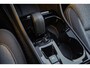 Volvo XC40 2.0 B4 Plus Dark | Trekhaak | Pilot assist | Elektrische stoelen | Harman/kardon audio | All season banden