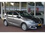 Renault Scenic 1.5 dCi Bose Nette Scenic automaat onderhoudshistorie volledig aanwezig laatste beurt bij 144000km riem vv bij 118000 met oa lmv key less navigatie pdc trekhaak