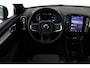 Volvo XC40 B4 (M-HYBRID) PLUS DARK -CAMERA|ADAP.CRUISE|VERW.VOORRUIT|TREKHAAK|HARMAN/KARDON