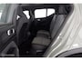 Volvo XC40 2.0 B4 Plus Dark NL-auto|trekhaak|H/K|Stoelverw.|acc|lmv18