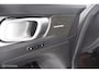 Volvo XC40 2.0 B4 Plus Dark NL-auto|trekhaak|H/K|Stoelverw.|acc|lmv18