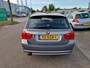 BMW 3-Serie Touring 318i Corporate Lease Luxury Line Bj:2011 NAP!