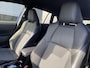 Toyota Corolla Cross 2.0 High Power Hybrid First Edition CVT automaat Nieuw geleverd en onderhouden ! Auto vol luxe! incl: Apple CarPlay/Android Auto, Trekhaak 13-polig, achteruitrij camera, parkeersensoren, dodehoek detectie, navigatie, Apple CarPlay/Android Auto, stoelverwarming