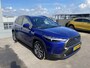Toyota Corolla Cross 2.0 High Power Hybrid First Edition CVT automaat Nieuw geleverd en onderhouden ! Auto vol luxe! incl: Apple CarPlay/Android Auto, Trekhaak 13-polig, achteruitrij camera, parkeersensoren, dodehoek detectie, navigatie, Apple CarPlay/Android Auto, stoelverwarming