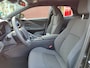 Toyota C-HR 1.8 Hybrid 140 BLIND SPOT NAVI CAMERA APPLE/ANDROID 17'' LM-VELGEN NL-AUTO AD-CRUISE