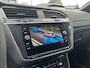 Volkswagen Tiguan 1.5 TSI R-Line Camera Trekhaak Standkachel Carplay Keyless Navi
