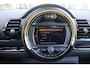 MINI Clubman 1.5 136PK COOPER CHILI AUTOMAAT | PANORAMISCH SCHUIF/KANTELDAK | NAVIGATIE | LEDEREN BEKLEDING | STOELVERWARMING | 17" LICHTMETALEN VELGEN | FULL LED KOPLAMPEN | UNION JACK ACHTER LICHTEN | KEYLESS ENTRY / START |
