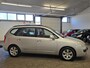 Kia Carens 2.0 CVVT X-ecutive/AIRCO/APK 03-2026/