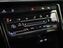 Volkswagen T-Roc 1.5TSI/150PK R-Line DSG · Camera · Apple/Android Car Play · Navigatie · Trekhaak · Apple/Android · Garantie tot februari 2027