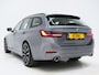 BMW 3-Serie Touring 320e LCI Shadow Line | Nieuw Model | Keyless | Camera | Dodehoekdetectie | Widescreen | Carplay | Cruise | DAB | LED