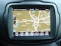 Jeep Renegade 1.5T e-Hybrid Upland 130pk Automaat | Navigatie | Climate Control | Airco | Achteruitrijcamera | Parkeersensoren Voor + Achter | Adaptieve Cruise Control | Dodehoek Detectie | Lichtmetalen Velgen 17" | Hill Hold Functie | Lederen Stuurwiel | Apple Carplay/Android Auto |