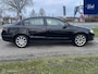 Volkswagen Passat 1.6 Businessline | Navigatie | Trekhaak | LMV