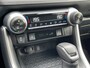 Toyota RAV4 2.5 Hybrid 218pk Automaat TeamNL | 1e Eigenaar | Leer | Trekhaak | Adaptieve Cruise | Stoel/Stuur Verwarming | Carplay | Parkeercamera |