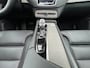 Volvo XC90 T8 AWD 456 PK | Plus Bright | Luchtvering | 7 persoons | Panoramadak |