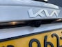 Kia Niro 1.6 GDi Hybrid Launch Edition Dealer onderhouden: Schuif-/kanteldak, trekhaak 13-polig, head-up display, stoelverwarming- & ventilatie, stuurverwarming, adaptieve cruise control, Apple CarPlay/Android Auto