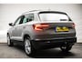 Skoda Karoq 1.0 TSI Ambition Sport [ Panoramadak El Trekhaak Camera Sportinterieur Stoelverwarming Carplay ]