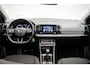 Skoda Karoq 1.0 TSI Ambition Sport [ Panoramadak El Trekhaak Camera Sportinterieur Stoelverwarming Carplay ]
