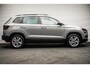 Skoda Karoq 1.0 TSI Ambition Sport [ Panoramadak El Trekhaak Camera Sportinterieur Stoelverwarming Carplay ]