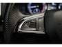 Skoda Karoq 1.0 TSI Ambition Sport [ Panoramadak El Trekhaak Camera Sportinterieur Stoelverwarming Carplay ]