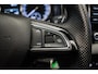 Skoda Karoq 1.0 TSI Ambition Sport [ Panoramadak El Trekhaak Camera Sportinterieur Stoelverwarming Carplay ]