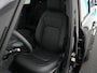 Land Rover Defender 110 P300e 110 X-Dynamic SE | 22" LMV | Cold Climate Pack | Black Exterior Pack | Panoramisch Schuifdak | Elektrische Trekhaak |