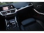 BMW 3-Serie 330i Executive Edition Aut. | Schuif-Kanteldak | Sportline | Trekhaak | Apple Car Play | Full Led | M-Stuurwiel | NAP