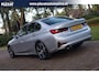 BMW 3-Serie 330i Executive Edition Aut. | Schuif-Kanteldak | Sportline | Trekhaak | Apple Car Play | Full Led | M-Stuurwiel | NAP