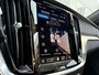 Volvo V60 2.0 T6 Plug-in hybrid AWD Plus Dark | Panoramadak | Harman Kardon audio | Getint glas | Stoel en stuurverwarming | Elektrische achterklep | Adaptieve Cruise control | Elektrisch verstelbare stoelen