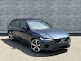 Volvo V60 2.0 T6 Plug-in hybrid AWD Plus Dark | Panoramadak | Harman Kardon audio | Getint glas | Stoel en stuurverwarming | Elektrische achterklep | Adaptieve Cruise control | Elektrisch verstelbare stoelen