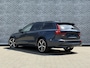 Volvo V60 2.0 T6 Plug-in hybrid AWD Plus Dark | Panoramadak | Harman Kardon audio | Getint glas | Stoel en stuurverwarming | Elektrische achterklep | Adaptieve Cruise control | Elektrisch verstelbare stoelen