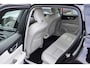 Volvo V60 Cross Country B5 AWD 265PK Automaat Pro | Trekhaak | BLIS | ACC | Camera | 20"LMV | Stuurverwarming