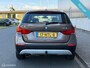 BMW X1 sDrive18i Exe. * Nwe Klepseals * Nwe Distributie *