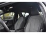 Volvo XC40 B4 197pk Plus Dark | Driver Assist | Trekhaak | Verwarmde voorru