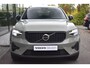 Volvo XC40 B4 197pk Plus Dark | Driver Assist | Trekhaak | Verwarmde voorru