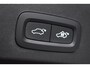 Volvo XC40 B4 197pk Plus Dark | Driver Assist | Trekhaak | Verwarmde voorru