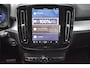 Volvo XC40 B4 197pk Plus Dark | Driver Assist | Trekhaak | Verwarmde voorru