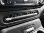 Mercedes-Benz Vito 119 L2 Automaat Dubbel Cabine | Distronic+ | Stoelverwarming | Climate Control | Trekhaak | Dodehoekassistent | Navigatie