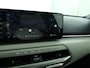 Kia EV4 GT-PlusLine 81.4 kWh - Direct leverbaar! - Head-up Display - 360 Camera - Stoelverwarming/ventilatie - Glazen Schuif-/kanteldak - Elektrisch verstelbare voorstoelen - Dodehoekcamera - - Fabrieksgarantie tot 10-2032