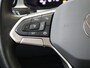 Volkswagen T-Roc 1.0 TSI Life | Parkeerassistent | Adaptieve cruise control | CarPlay | Navigatie | Lane assist | Digital cockpit | Elektrisch inklapbare buitenspiegels |