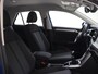 Volkswagen T-Roc 1.0 TSI Life | Parkeerassistent | Adaptieve cruise control | CarPlay | Navigatie | Lane assist | Digital cockpit | Elektrisch inklapbare buitenspiegels |