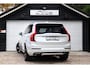 Volvo XC90 2.0 T8 Twin Engine AWD R-Design-B&W-Trekhaak-Luchtvering-Full