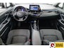 Toyota C-HR 2.0 Hybrid 153 PK automaat | Stoel & Stuurverw. | Adap. Cruise | Camera | App. connect | Dode hoek detectie, All season banden, Lane assist, Automatisch inparkeren, PDC V+A