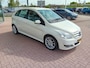 Mercedes-Benz B-klasse 180 Business Class Automaat, Airco, Navigatie, Bluetooth, Cruise control, Parkeersensoren, Dimlicht automatisch, Regensensor, Elektrische ramen en spiegels(inklapbaar), Centrale vergrendeling met afstandsbediening, Lichtmetalen velgen, Nette originele NL auto, BOVAG