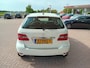 Mercedes-Benz B-klasse 180 Business Class Automaat, Airco, Navigatie, Bluetooth, Cruise control, Parkeersensoren, Dimlicht automatisch, Regensensor, Elektrische ramen en spiegels(inklapbaar), Centrale vergrendeling met afstandsbediening, Lichtmetalen velgen, Nette originele NL auto, BOVAG