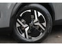 Peugeot 2008 1.2 Hybrid 136 Allure | 360 Camera | Keyless | Drive Assist | Climate | DAB | LMV 17" | Navi | 360 Camera | Keyless | Drive Assist | Climate | DAB | LMV 17" | Navi |