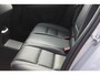 Volvo V60 T6 350PK Autm. Plug-in hybrid AWD Plus Dark Long Range / Google infotainment / Semi elekrisch wegklapbare trekhaak / Verwarmbare voorruit / Elektrisch bedienbare voorstoelen met geheugen / Verwarmbare voorstoelen