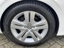 Peugeot 208 1.2 Puretech 82pk Signature | Navigatie | Airconditioning | Cruise control | Bluetooth | Parkeersensoren achter | DAB+