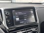 Peugeot 2008 Blue Lion 1.2 Turbo 110pk | PANODAK | CLIMA | NAVI | APPLE CARPLAY / ANDROID AUTO | PARKEERHULP |